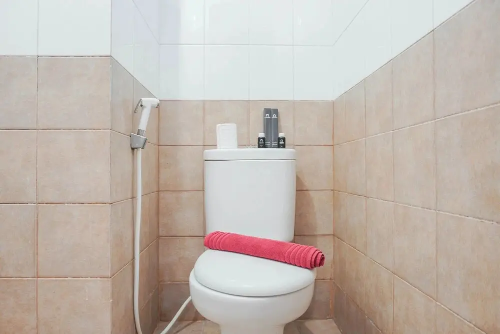 Джакарта: Comfort Living 2Br At Green Pramuka City Apartment