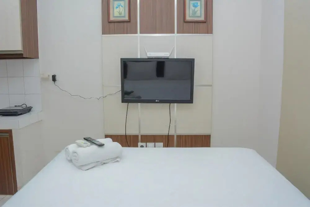 Бекаси: Comfort Studio At Springlake Summarecon Apartment