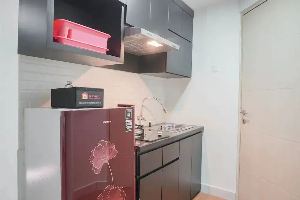 Джакарта: Scenic And Strategic Studio Amethyst Apartment