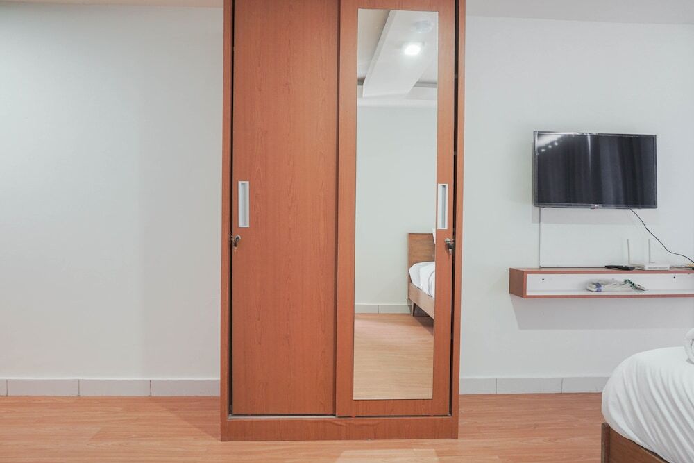 Джакарта: Scenic And Strategic Studio Amethyst Apartment