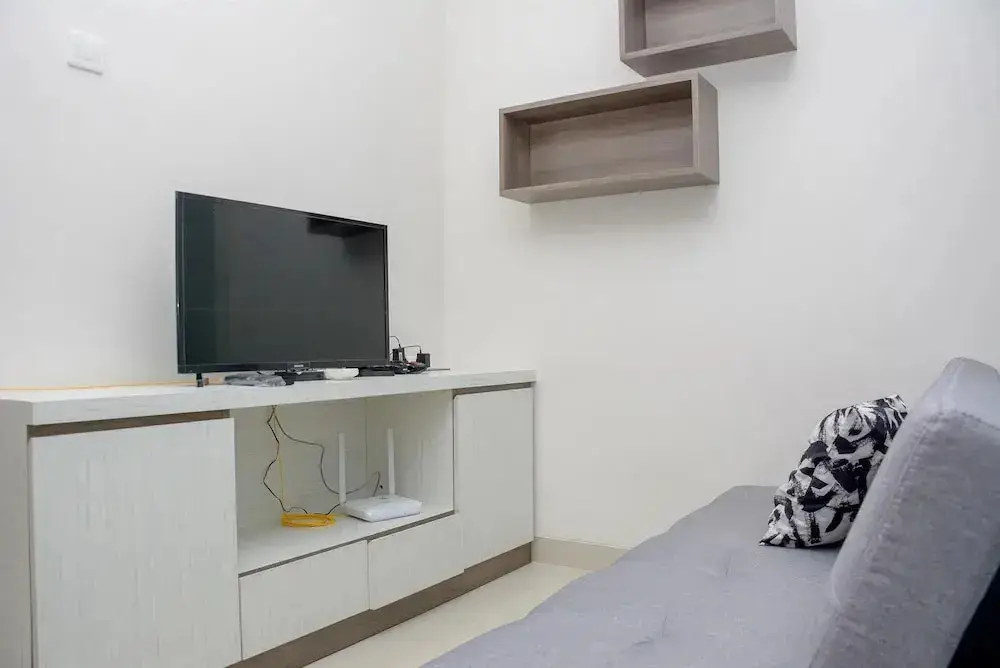 Депок: Homey And Cozy Living 1Br Apartment At Atlanta Residences