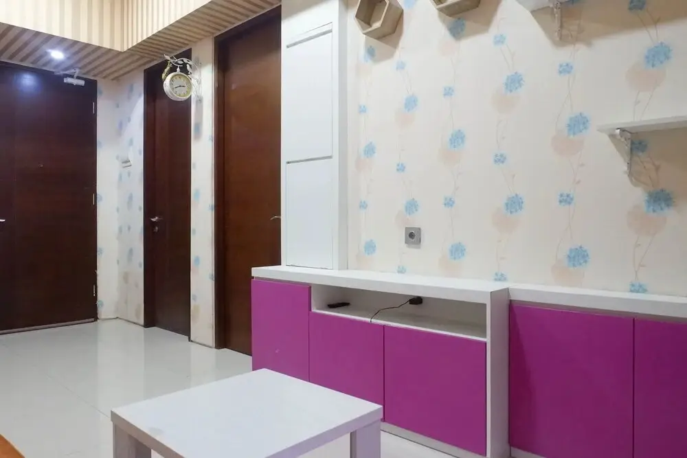 Сурабая: Luxurious 2Br Connected To Marvel City Mall At The Linden Apartment