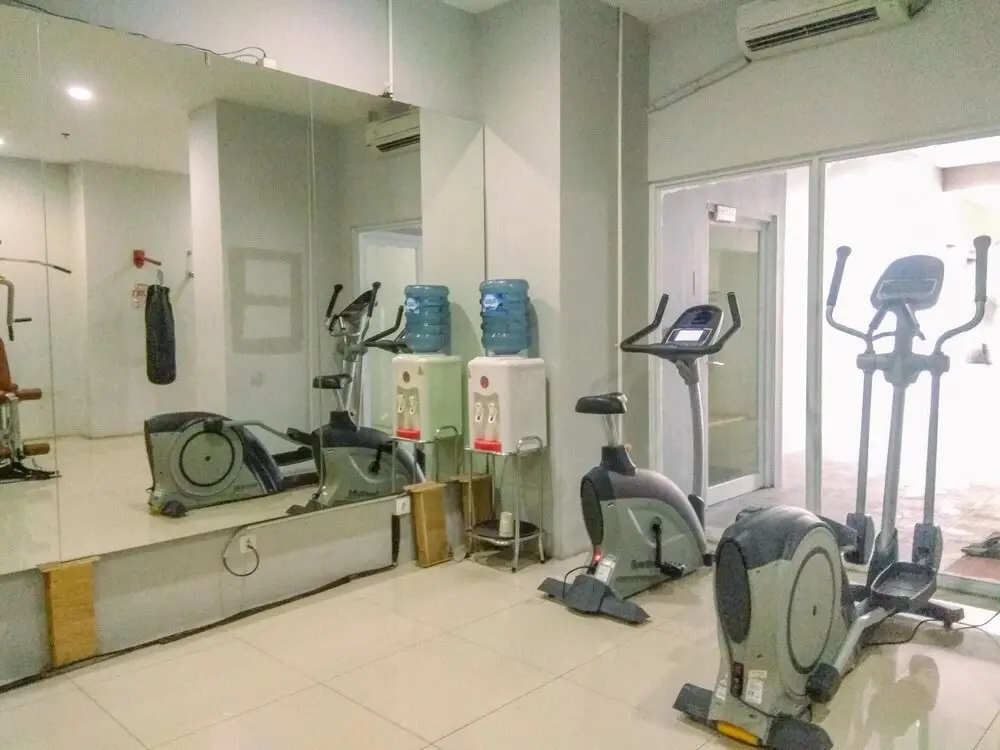 Караванг: Simple And Homey Studio At Tamansari Mahogany Karawang Apartment