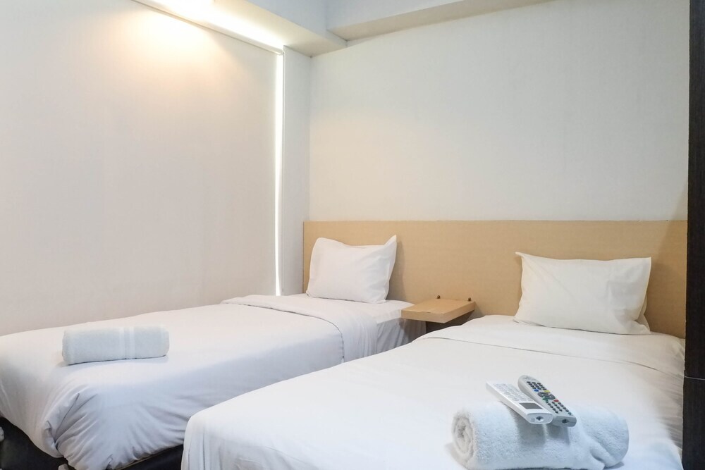 Сурабая: Best View & Cozy Studio Apartment At The Square