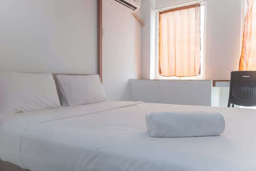 Бекаси: Fancy And Nice Studio At Patraland Urbano Apartment