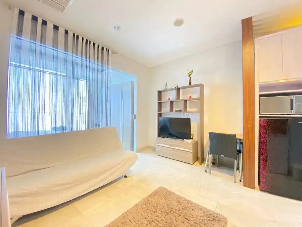 Бандунг: Pleasant 1Br Deluxe At Dago Suites Apartment Near Itb
