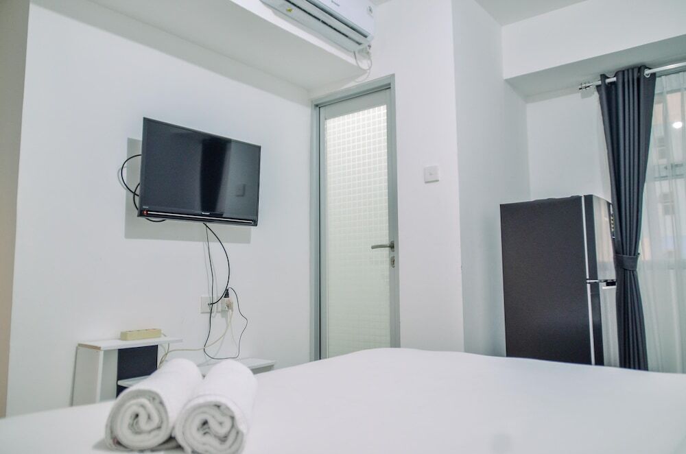 Южный Тангеранг: Minimalist Studio Room At Urbantown Serpong Apartment