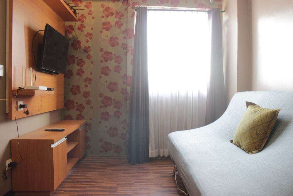 Бандунг: Pleasant And Scenic 2Br Apartment At The Suites @Metro