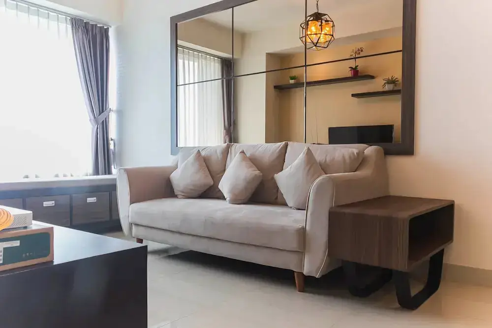 Бекаси: Chic And Cozy 2Br Grand Kamala Lagoon Apartment