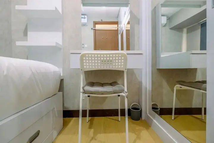 Депок: Homey And Simply 2Br Apartment At Cinere Resort