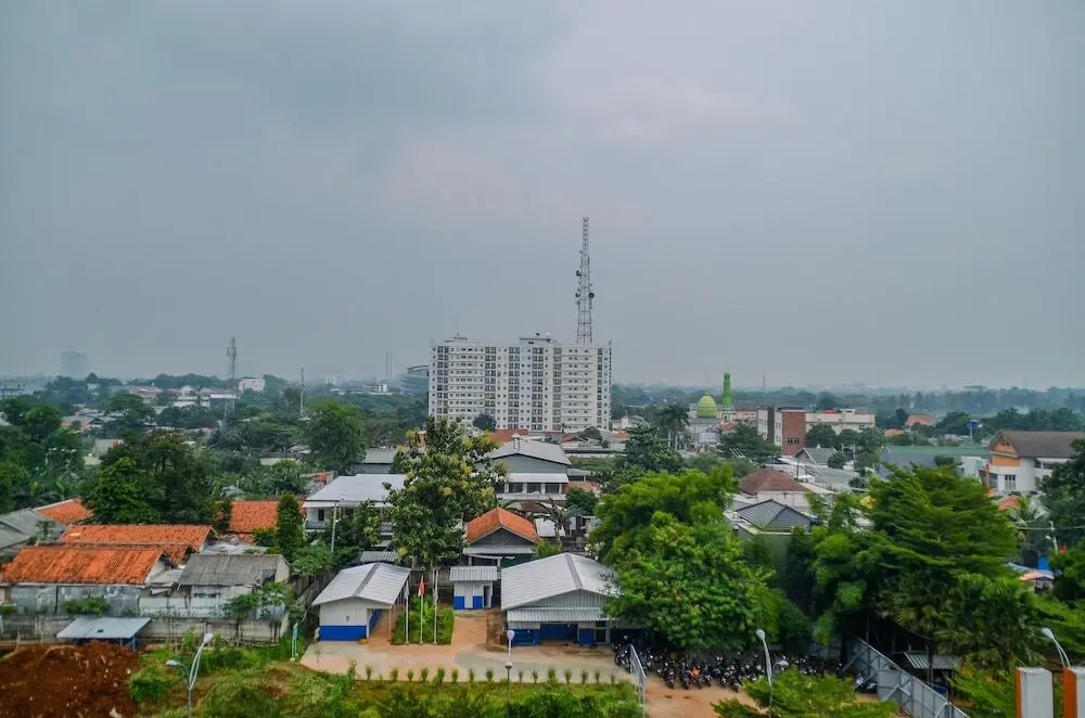Южный Тангеранг: Homey And Simple Studio At Serpong Greenview Apartment