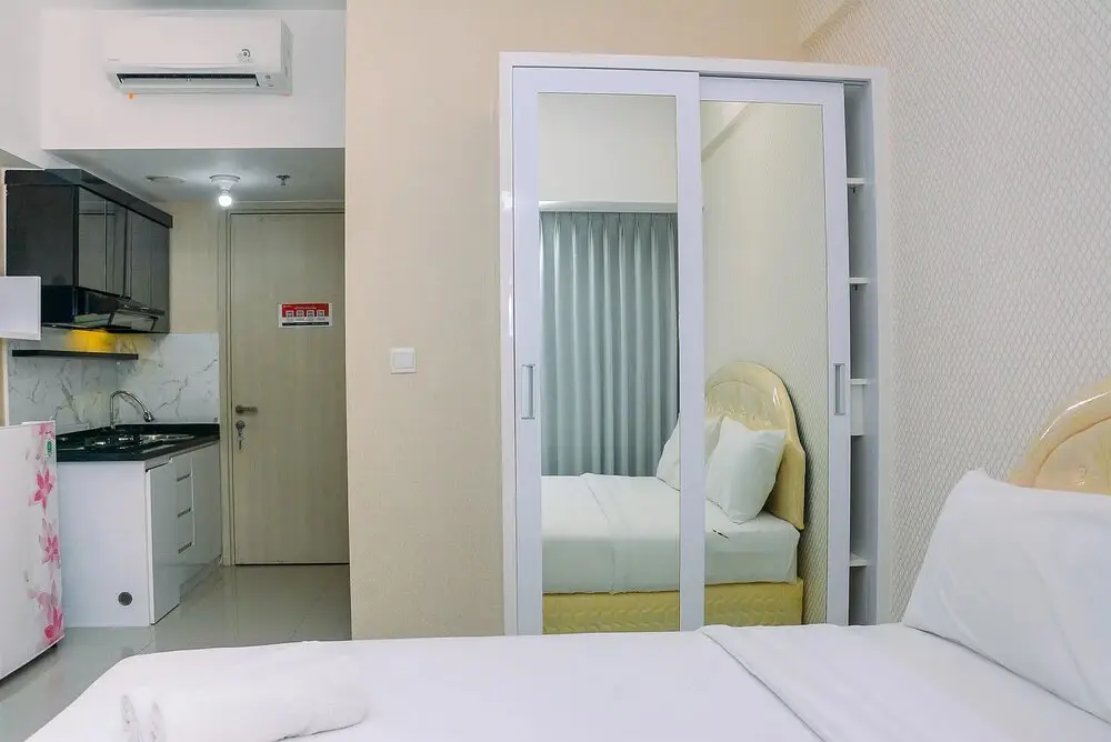 Бекаси: Comfy With Modern Style Springlake Summarecon Studio Apartment