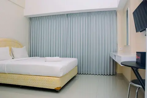 Comfy With Modern Style Springlake Summarecon Studio Apartment — фото 1