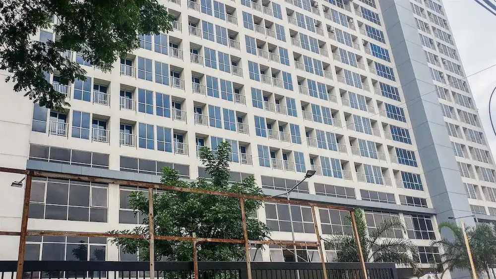 Cozy And Simply Studio Tifolia Apartment Near Kelapa Gading By Travelio — фото 1