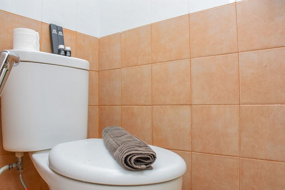 Джакарта: Strategic And Cozy Stay 2Br At Green Pramuka City Apartment