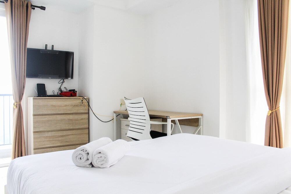 Legok: New And Luxury Studio At Casa De Parco Apartment