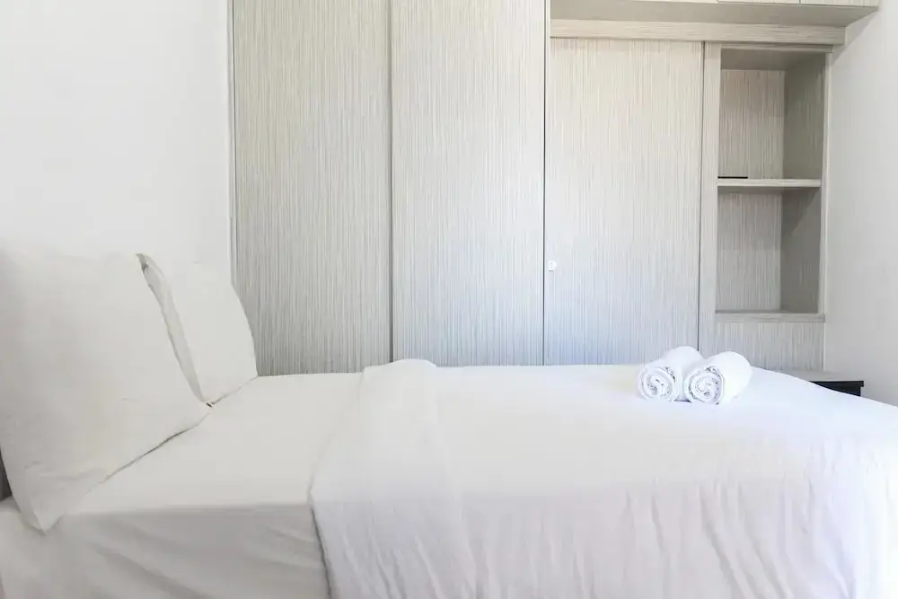 Legok: Comfy Studio Apartment At M-Town Residence