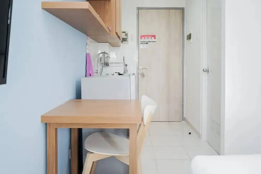Южный Тангеранг: Comfy Studio At Akasa Pure Living Bsd Apartment