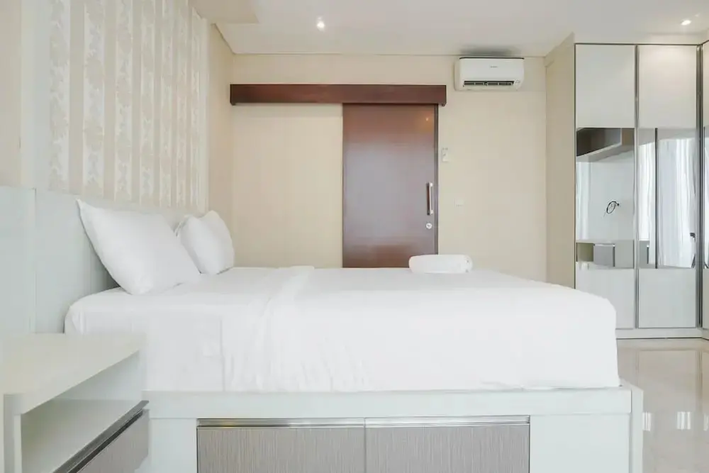 Джакарта: Fancy And Spacious 1Br Apartment At L'Avenue Pancoran