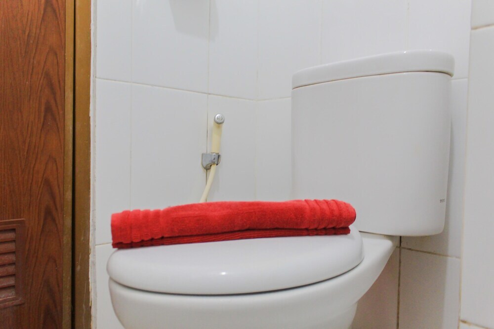 Южный Тангеранг: Modern Studio At City Light Apartment