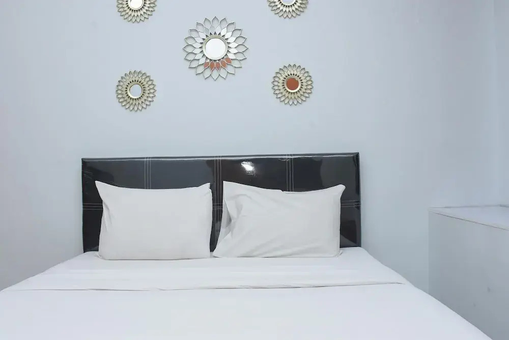 Бекаси: Comfort Studio At Patraland Urbano Apartment
