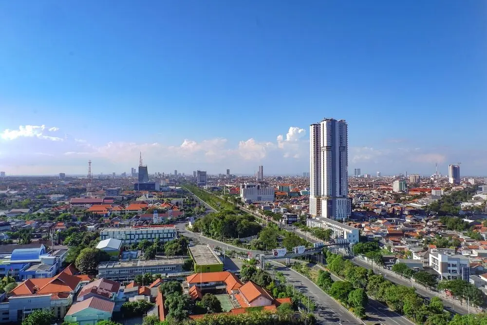 Сурабая: Exquisite Studio Apartment At Tamansari Papilio