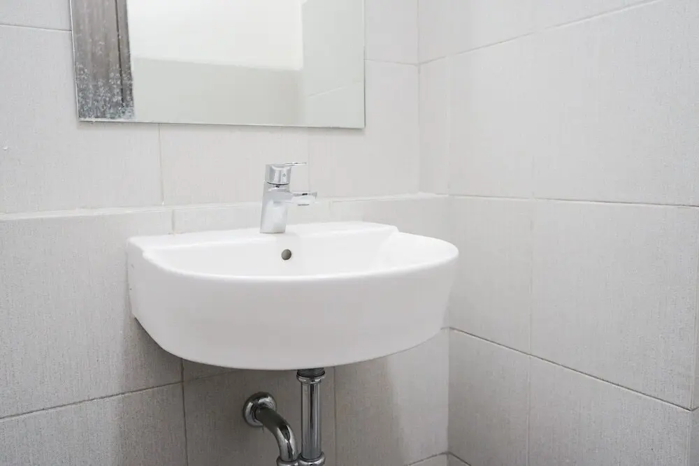 Южный Тангеранг: Comfy And Minimalist Studio At Bintaro Icon Apartment