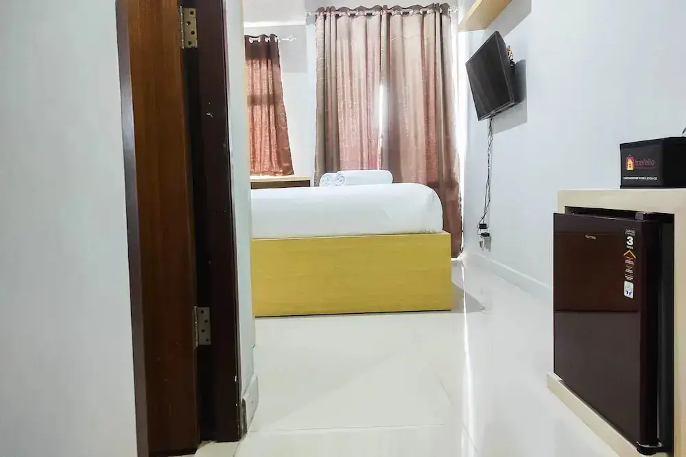 Макассар: Comfy And Minimalist Studio At Vida View Apartment