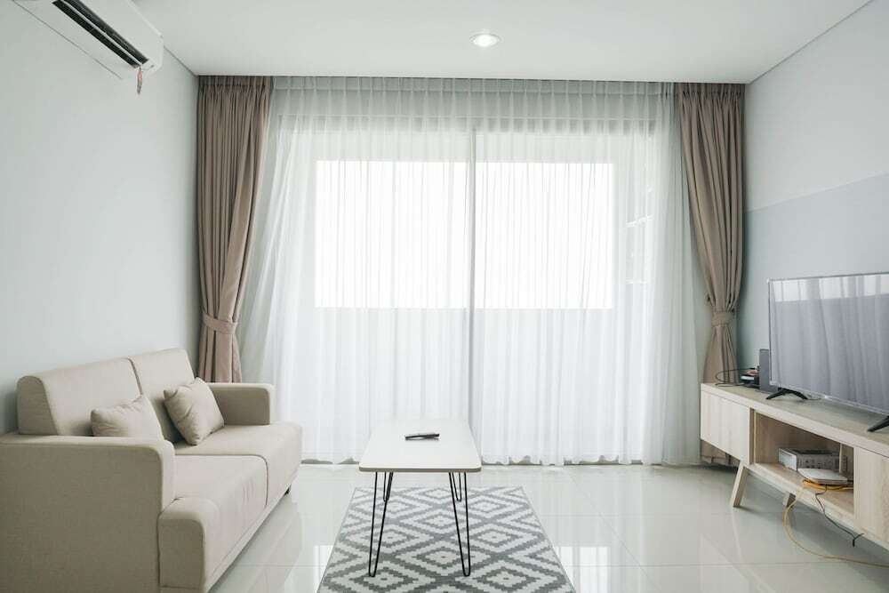 Тангеранг: Comfortable And High Floor 1Br Paddington Heights Apartment