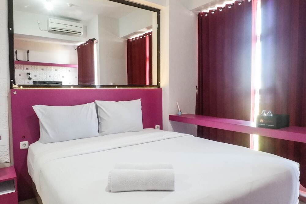 Сурабая: Cozy And Vibrant Studio Apartment At Taman Melati Surabaya