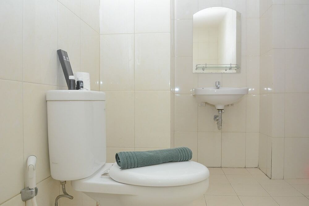 Джакарта: Comfort and Stylish 1BR at Callia Apartment
