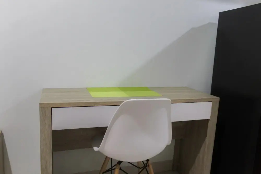 Тангеранг: Fully Furnished with Cozy Design Studio Apartment Springwood Residence