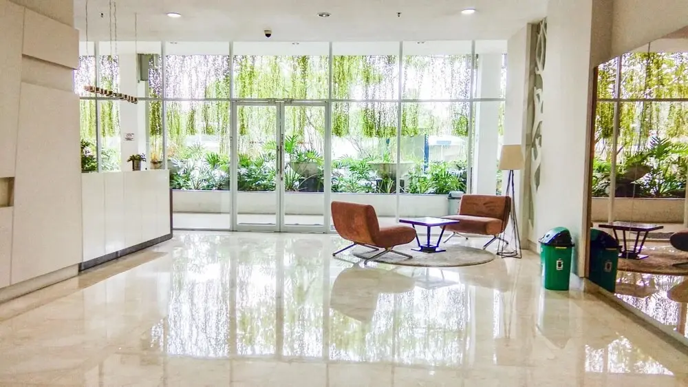 Южный Тангеранг: Comfy and Homey Studio at Bintaro Plaza Residence Tower Altiz Apartment