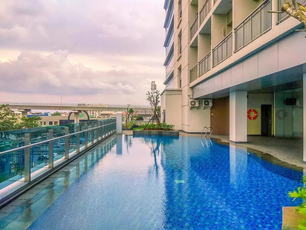 Джакарта: Wonderful 1BR at Bellevue Place Apartment