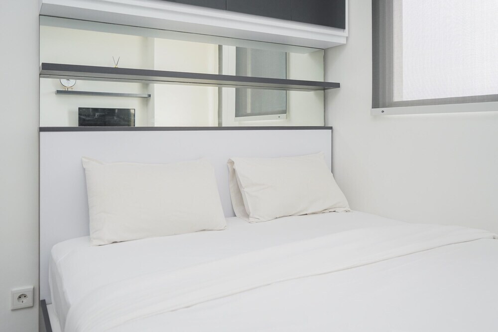 Южный Тангеранг: Cozy and Homey Studio at Silk Town Apartment