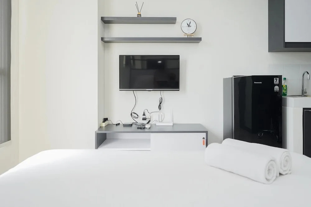 Южный Тангеранг: Cozy and Homey Studio at Silk Town Apartment