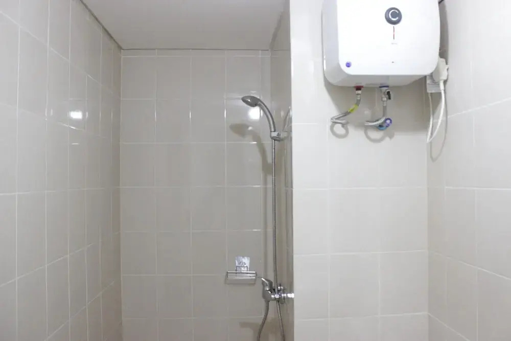 Бандунг: Simply 2BR without Living Room Apartment at Parahyangan Residence