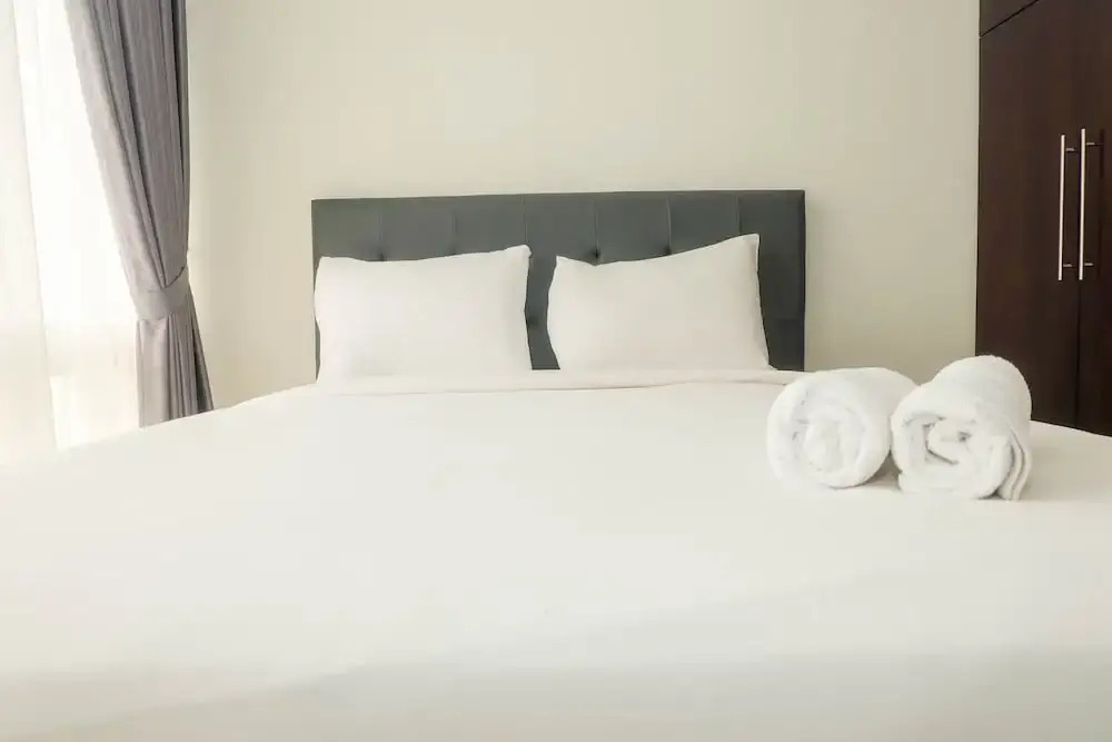 Джакарта: Posh 2BR at The Empyreal Condominium Epicentrum Apartment