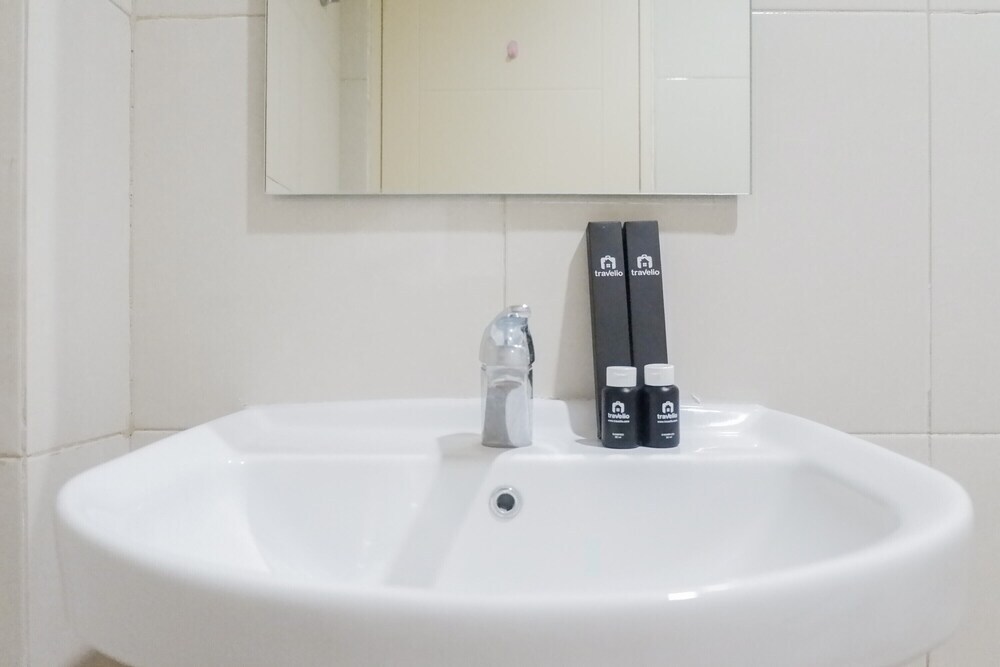 Сурабая: Deluxe Studio Apartment Connected to Mall at Orchard Supermall Mansion