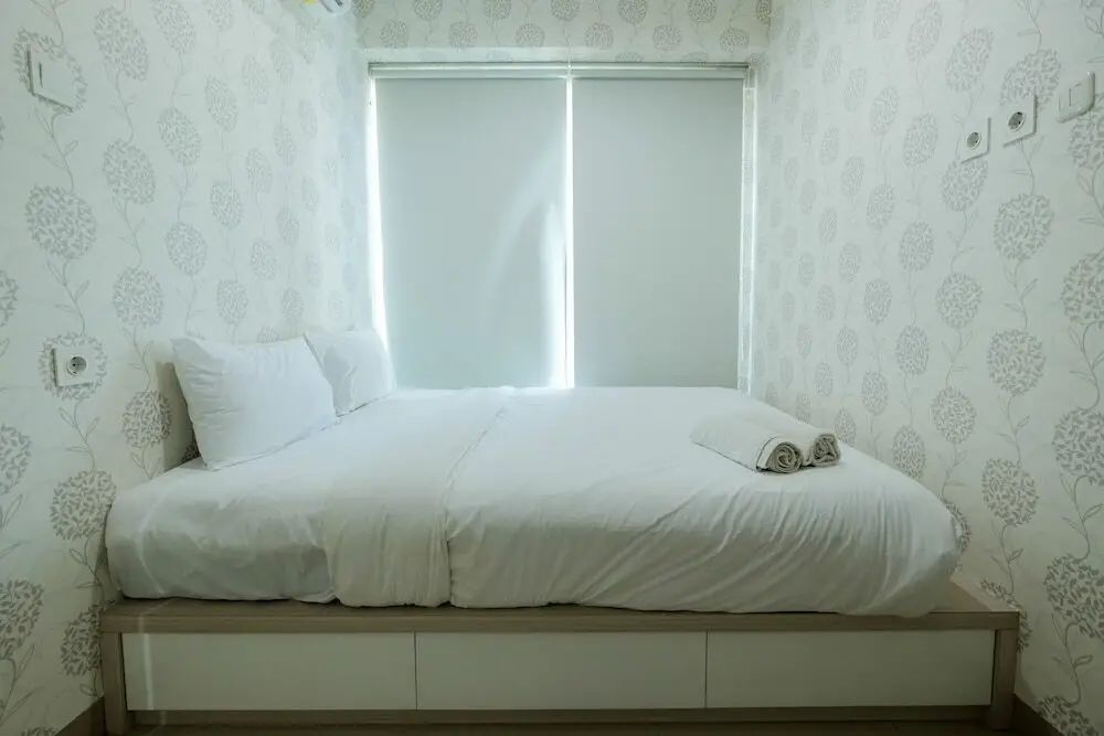 Бекаси: Comfy and Modern 2BR Grand Kamala Lagoon Apartment