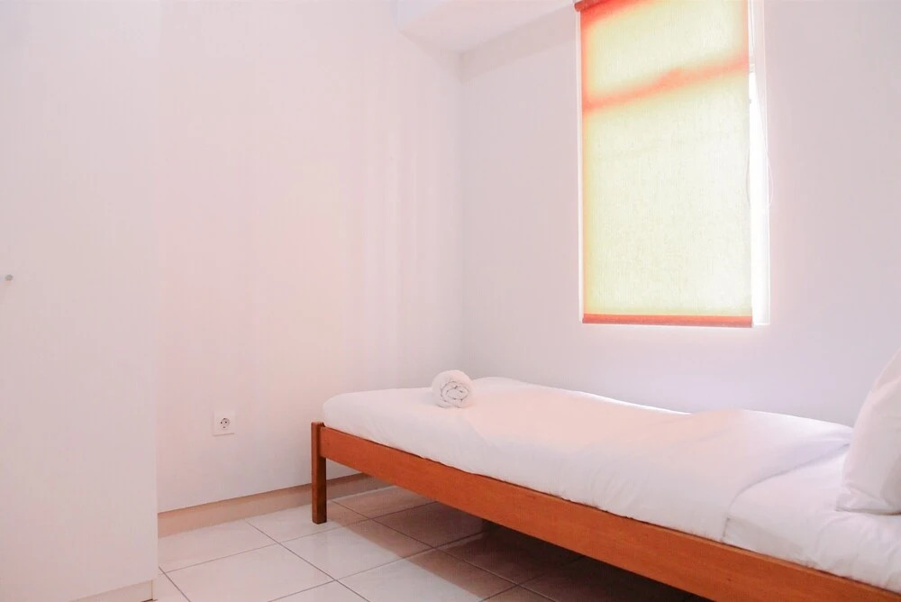 Бекаси: Nice 2BR at Springlake Summarecon Bekasi Apartment