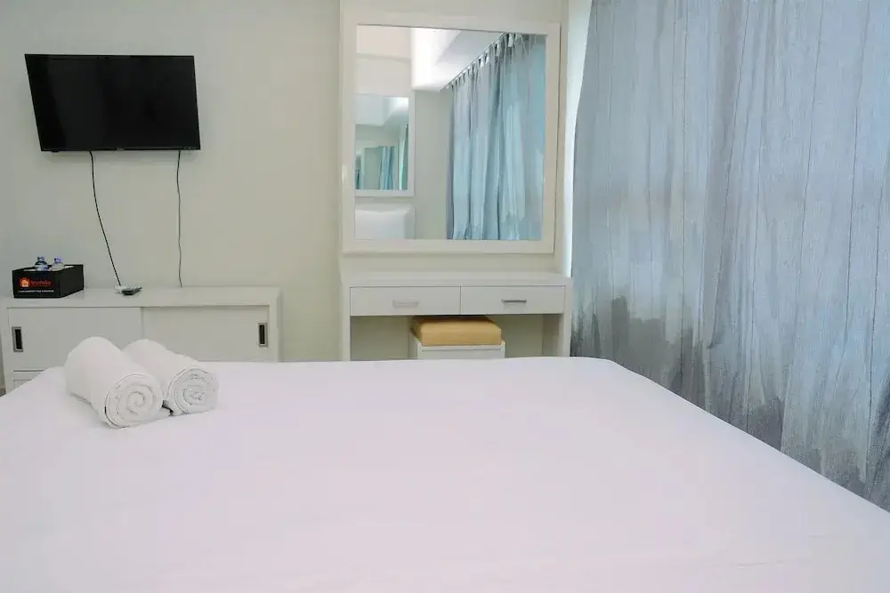 Бекаси: Studio Apartment at The Springlake View Summarecon with Mall View
