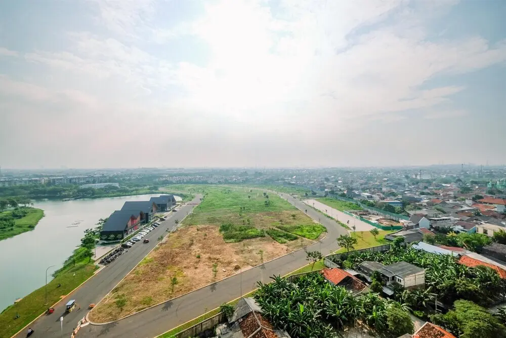 Бекаси: Simple and Comfy Studio at Springlake Summarecon Bekasi Apartment