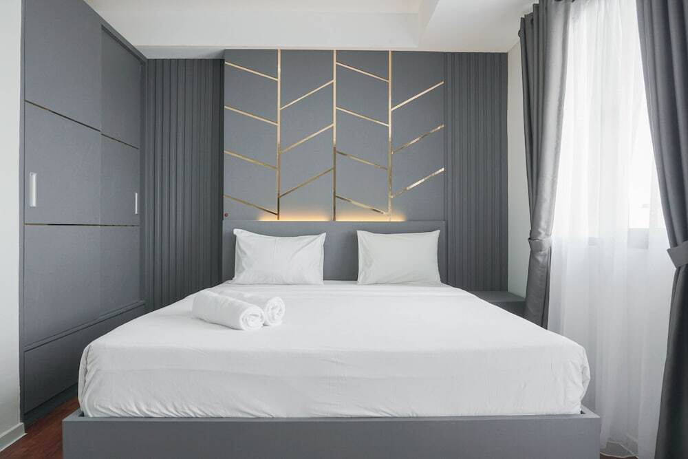 Джакарта: Cozy and Nice Studio at Daan Mogot City Apartment