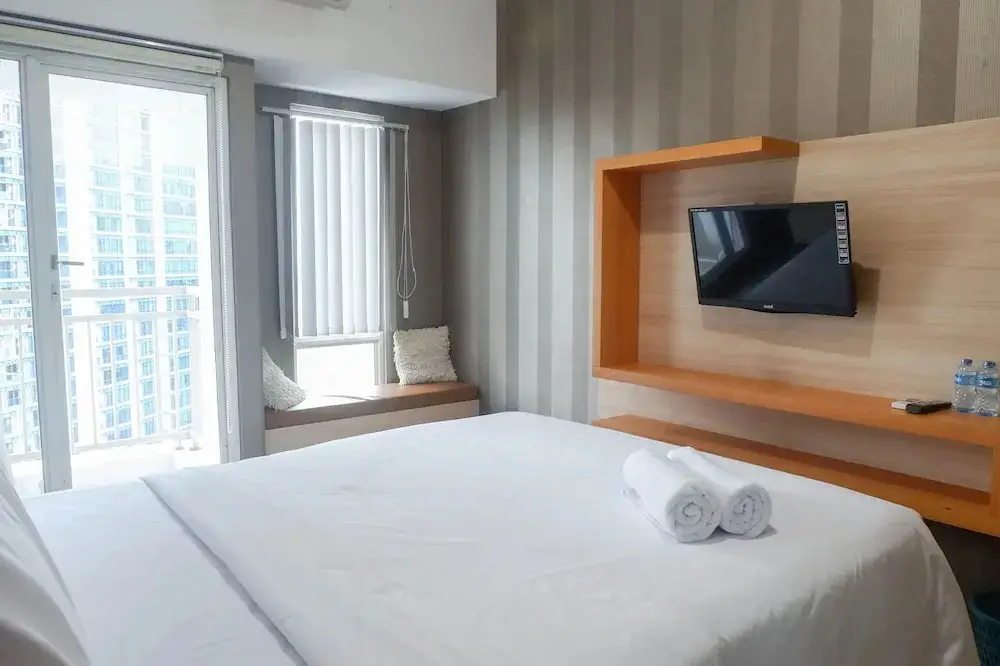Сурабая: Delightful Studio Apartment at Orchard Supermall Mansion