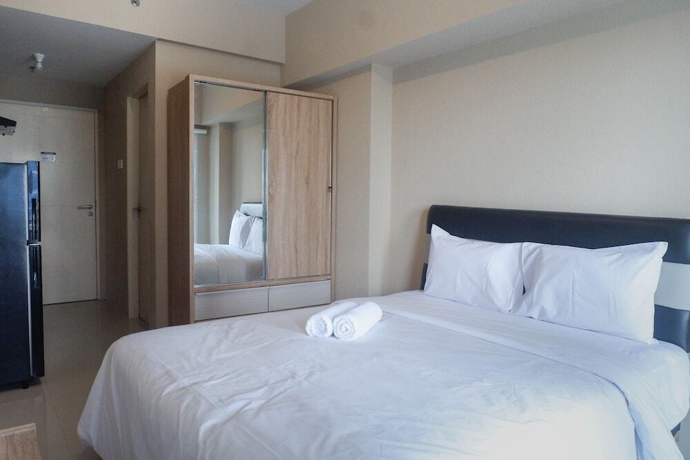 Сурабая: Restful Studio Apartment at Orchard Supermall Mansion