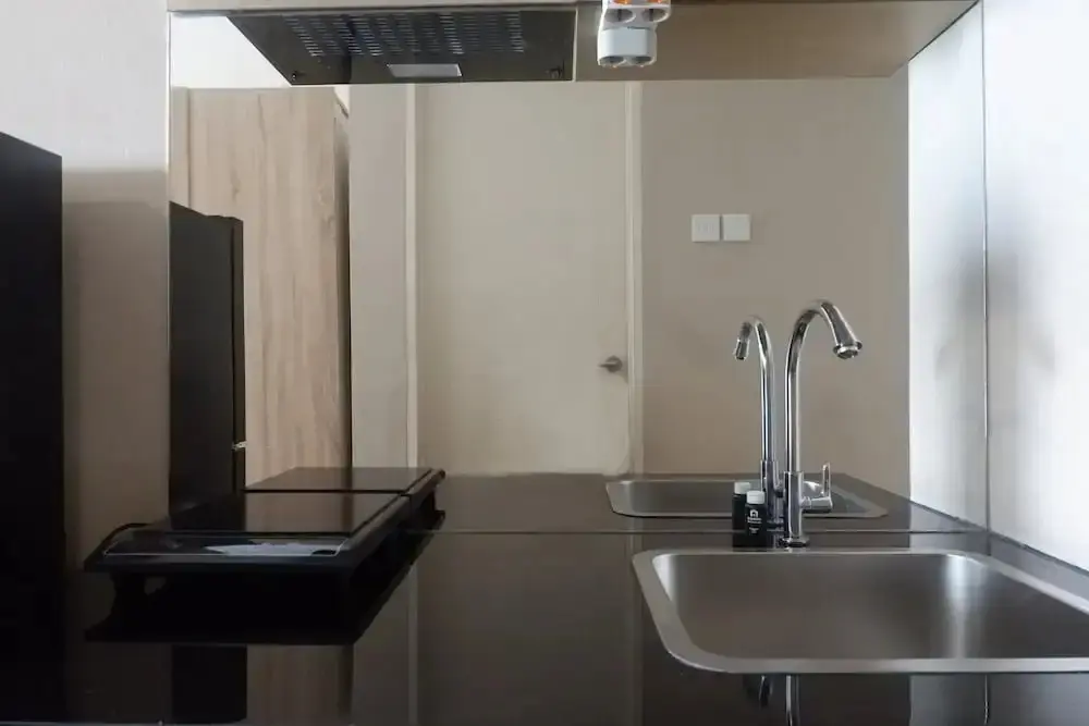 Сурабая: Restful Studio Apartment at Orchard Supermall Mansion