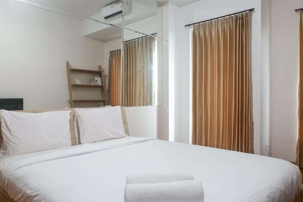 Modern Cozy Studio Apartment at Orchard Supermall Mansion — фото 1