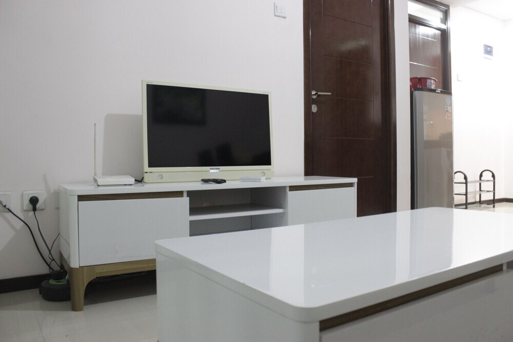 Бандунг: Scenic & Private 2BR at Gateway Pasteur Apartment near Cimahi