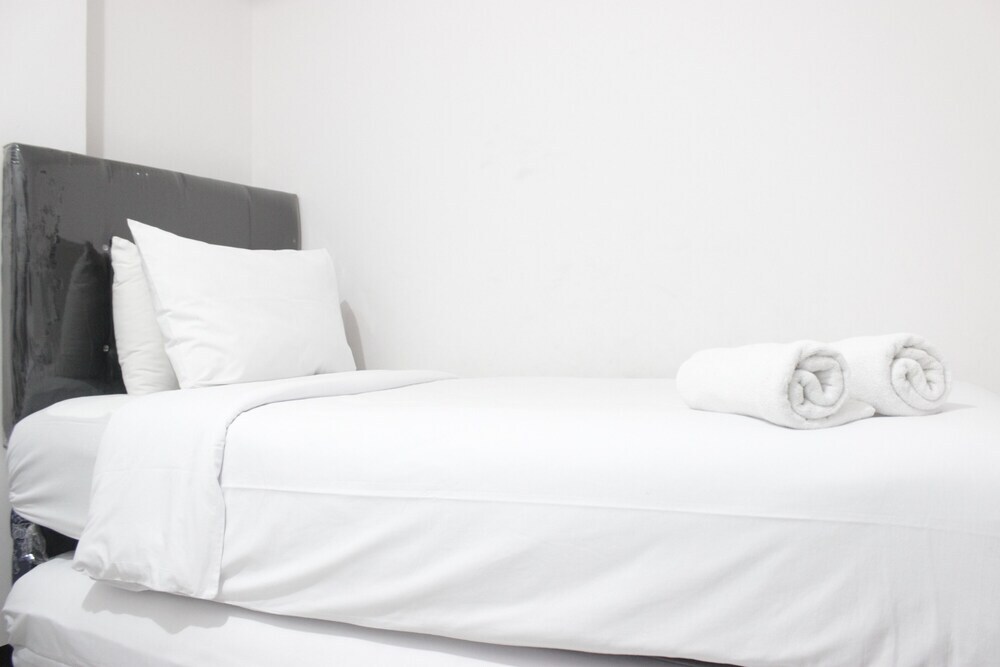 Бандунг: Scenic & Private 2BR at Gateway Pasteur Apartment near Cimahi